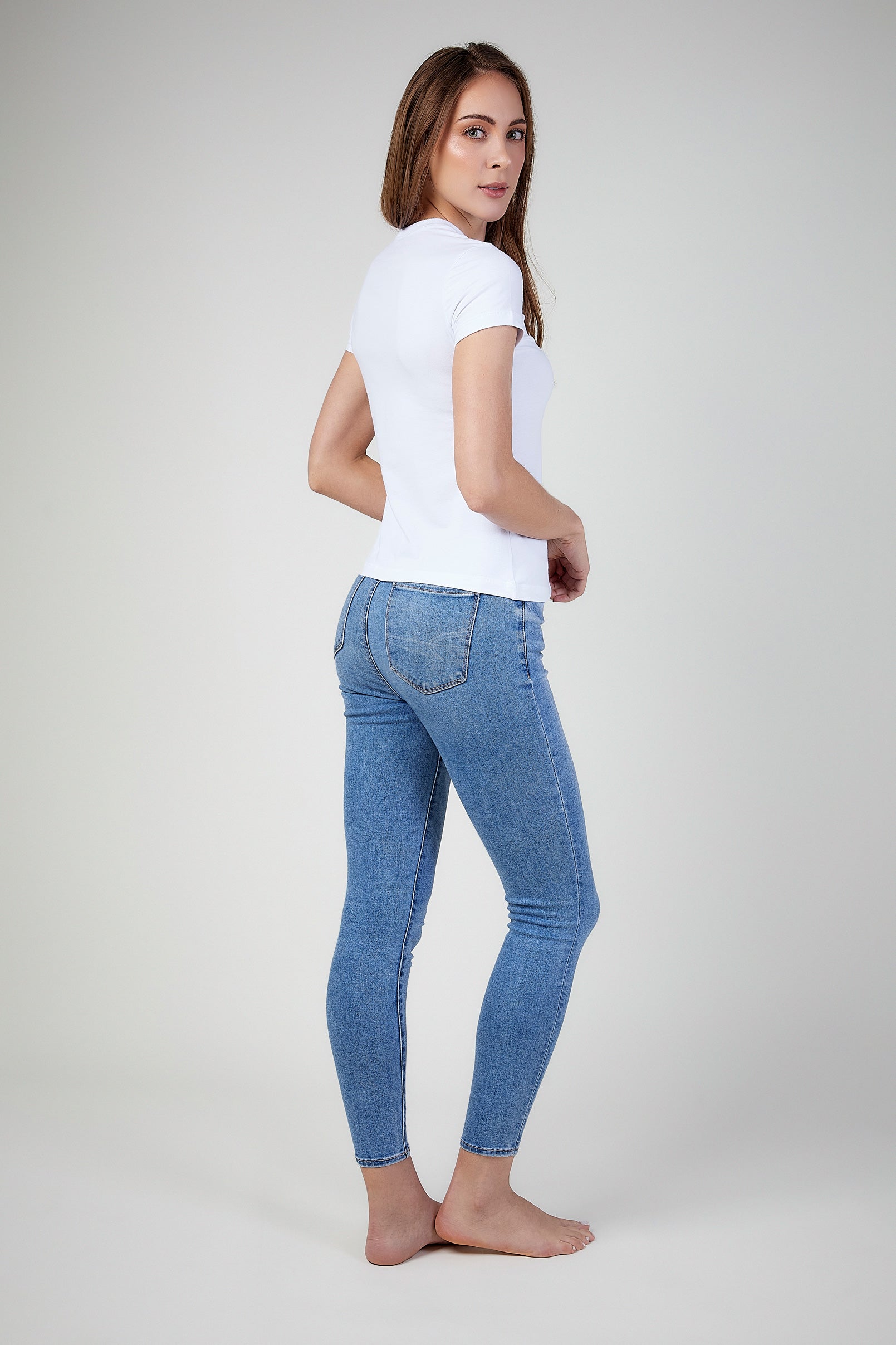 Playera Básica Blanca Dama - Million Hands